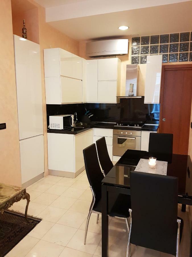Appartamento Via Matteotti Sanremo Bagian luar foto